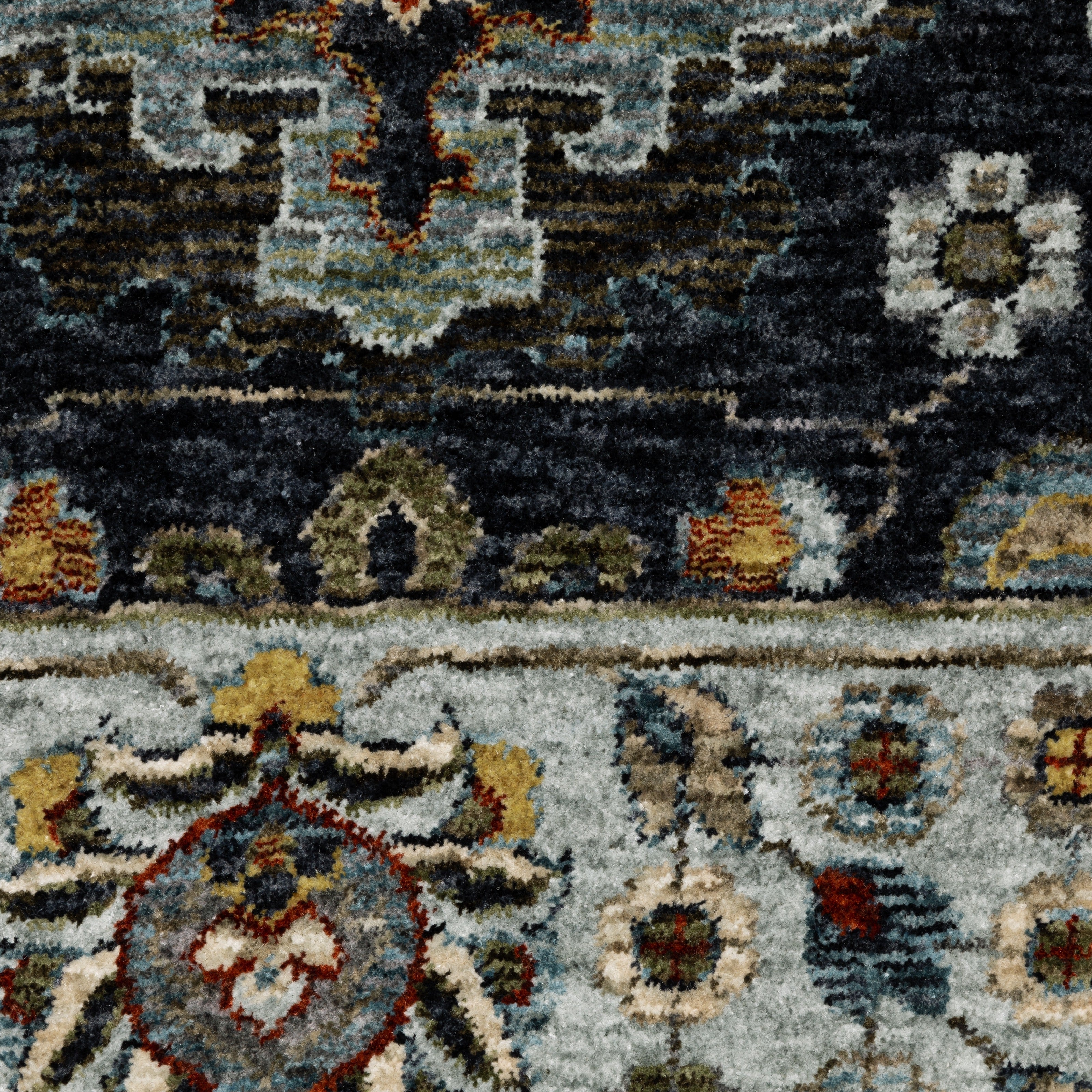 Aberdeen / 561B – Oriental Weavers