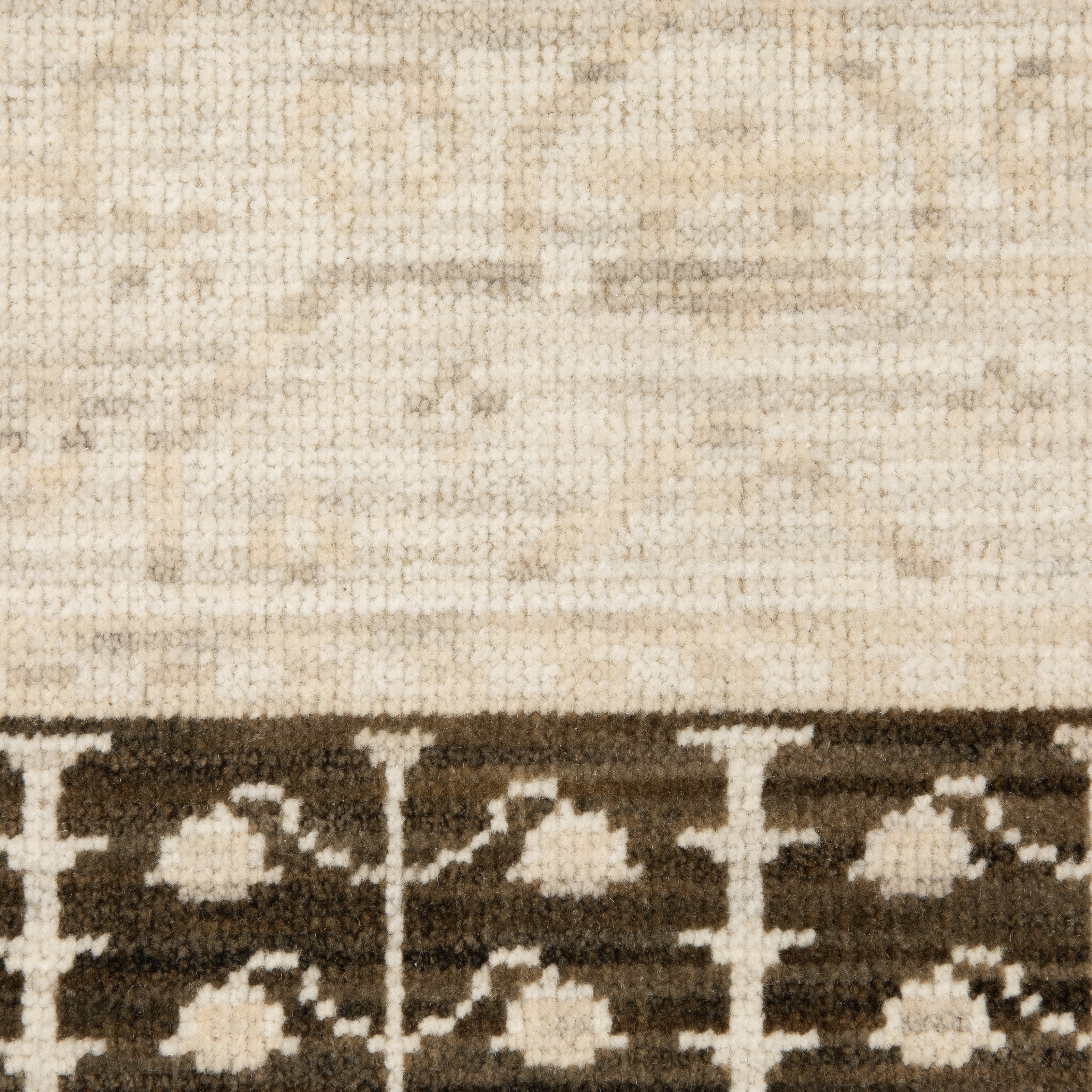 Acacia / ACA02 – Oriental Weavers