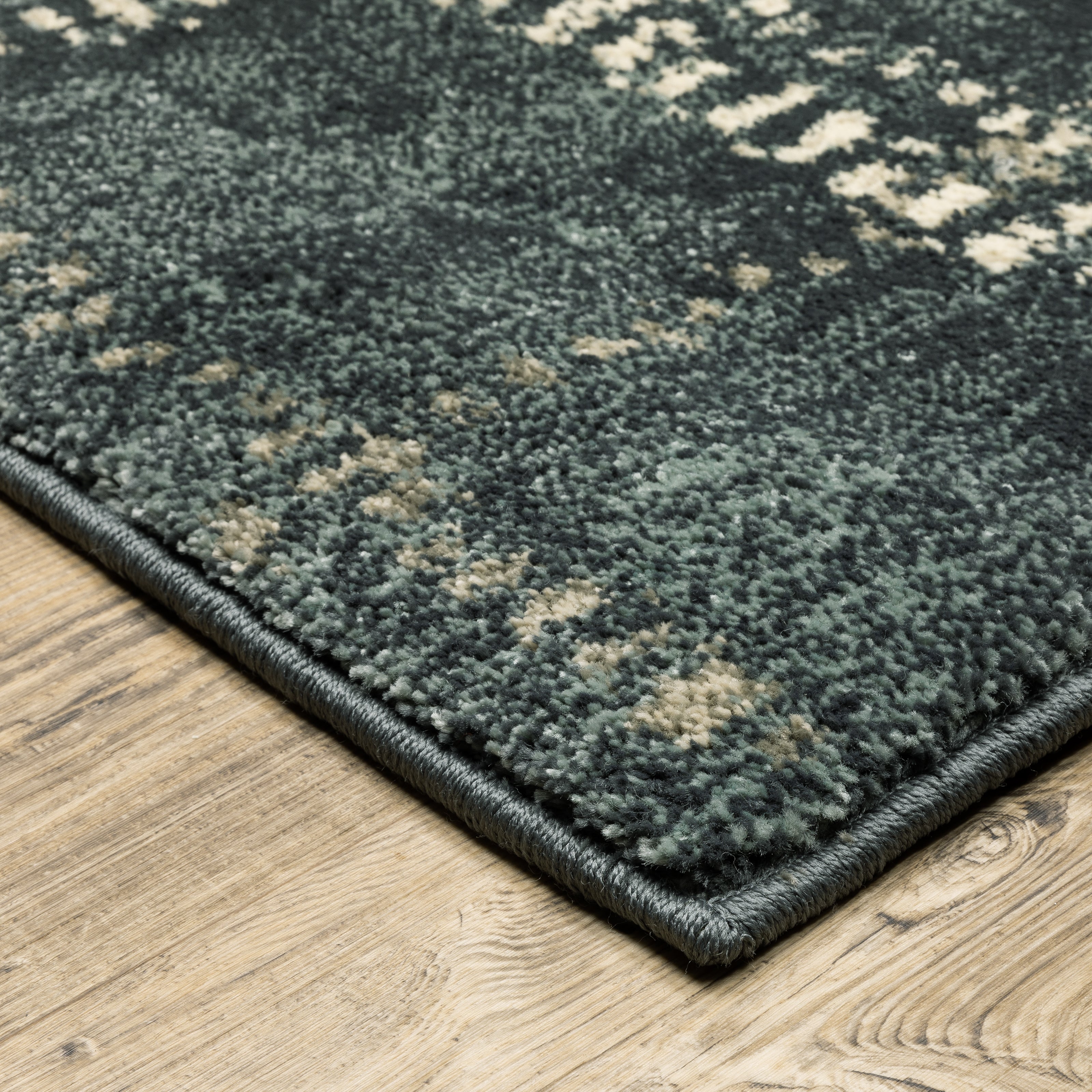 Carson / 746J – Oriental Weavers