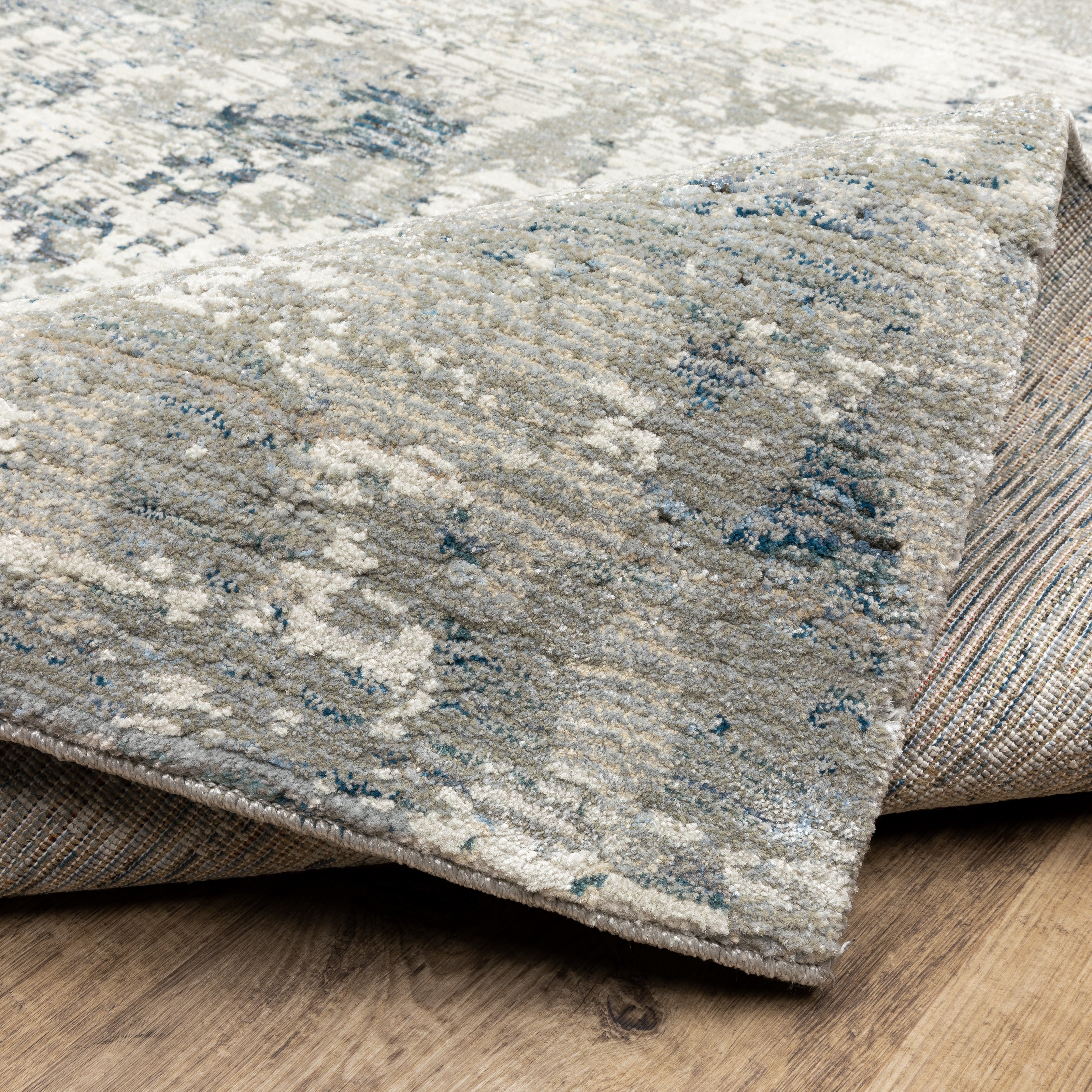 Evolution / 984D – Oriental Weavers