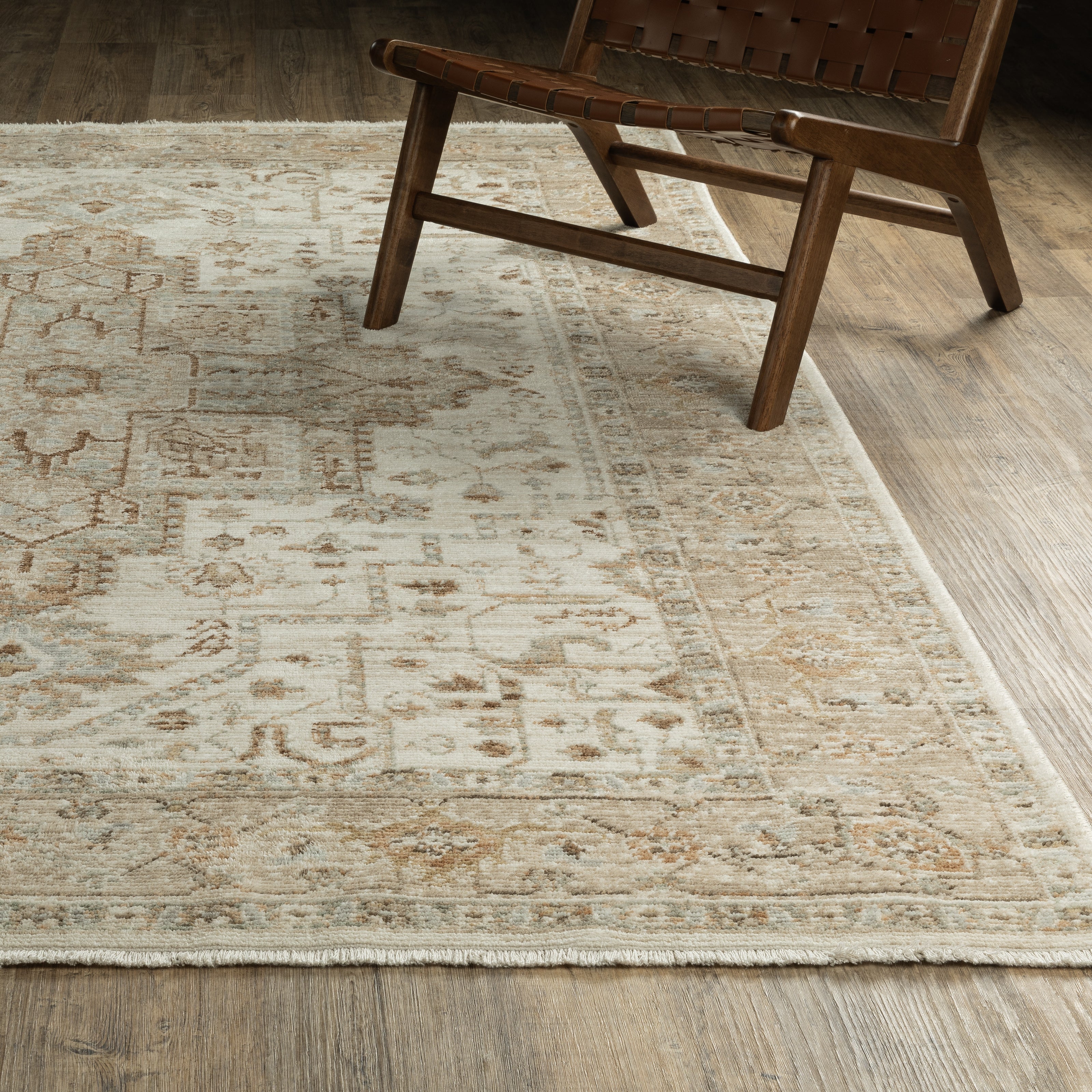 Lola / LLA01 – Oriental Weavers