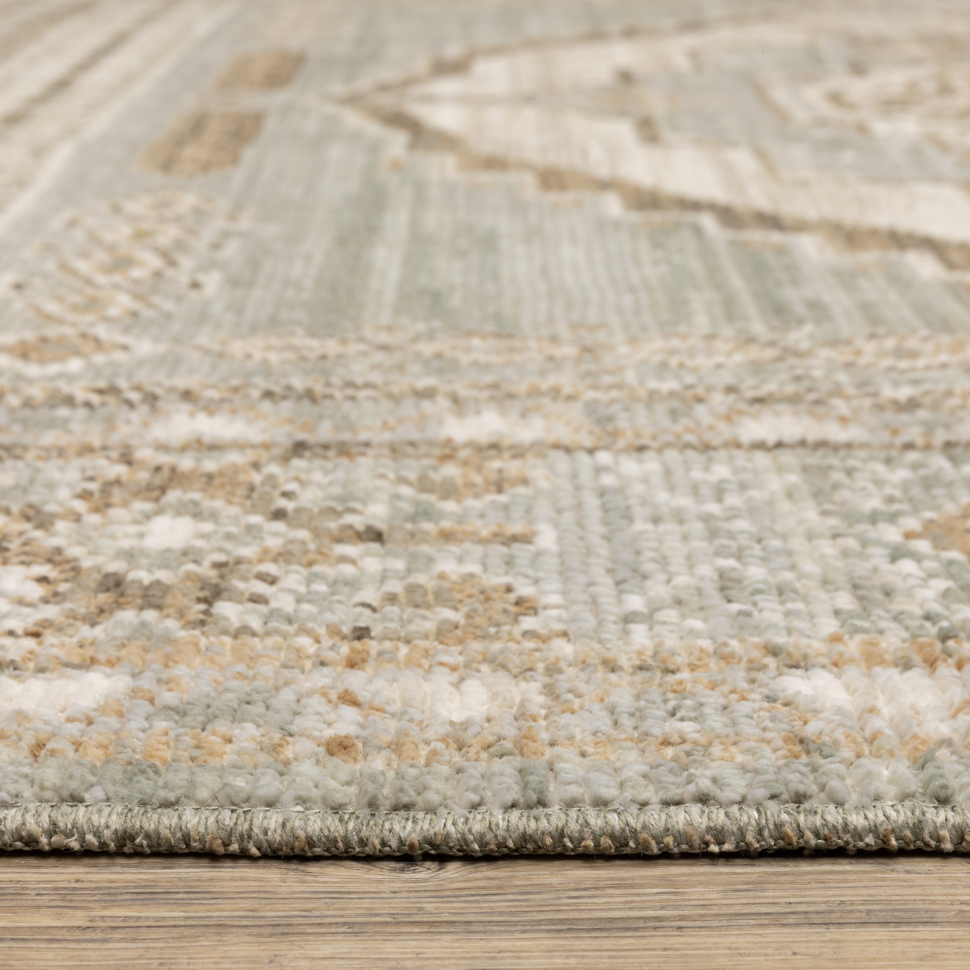 Lola / LLA04 – Oriental Weavers