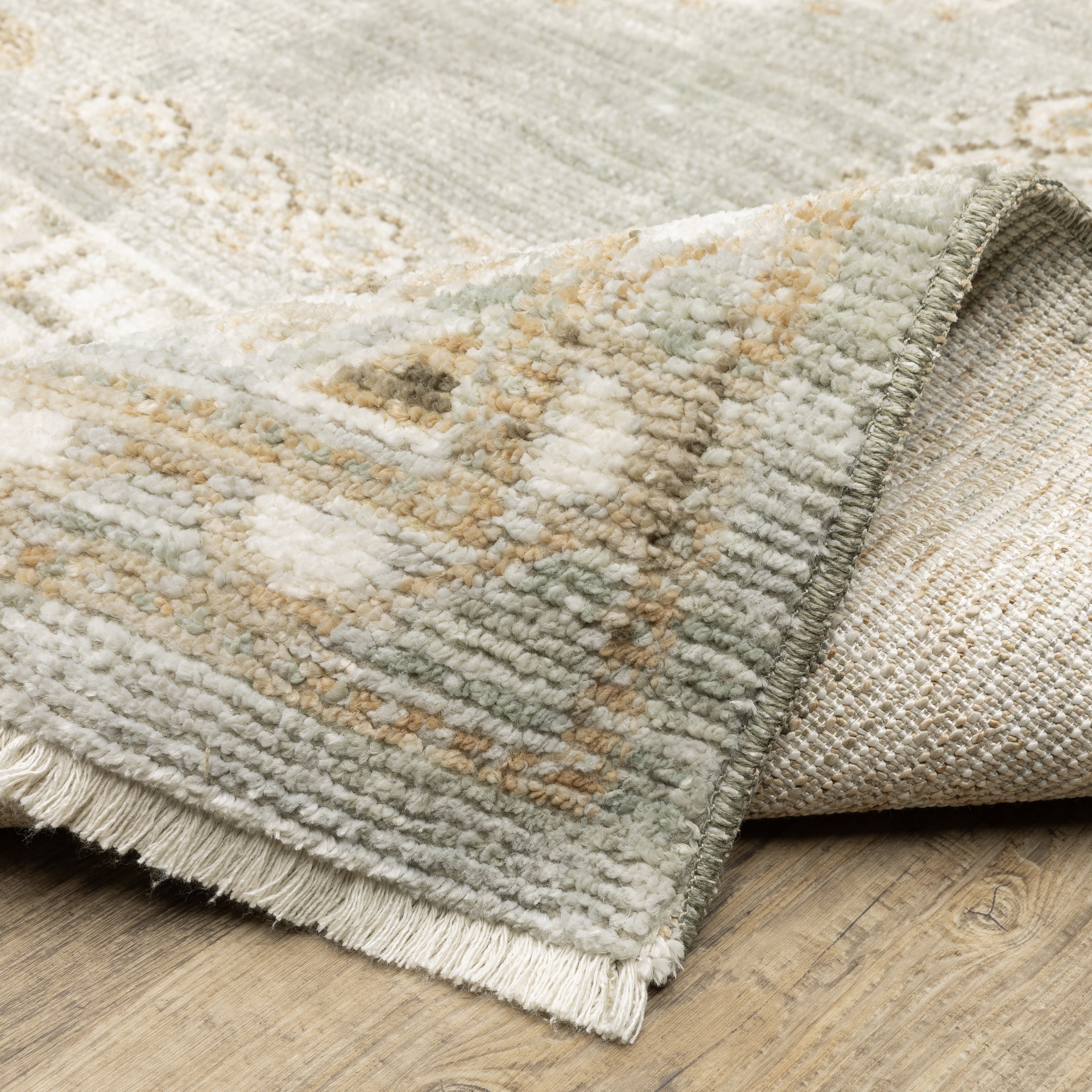 Lola / LLA04 – Oriental Weavers