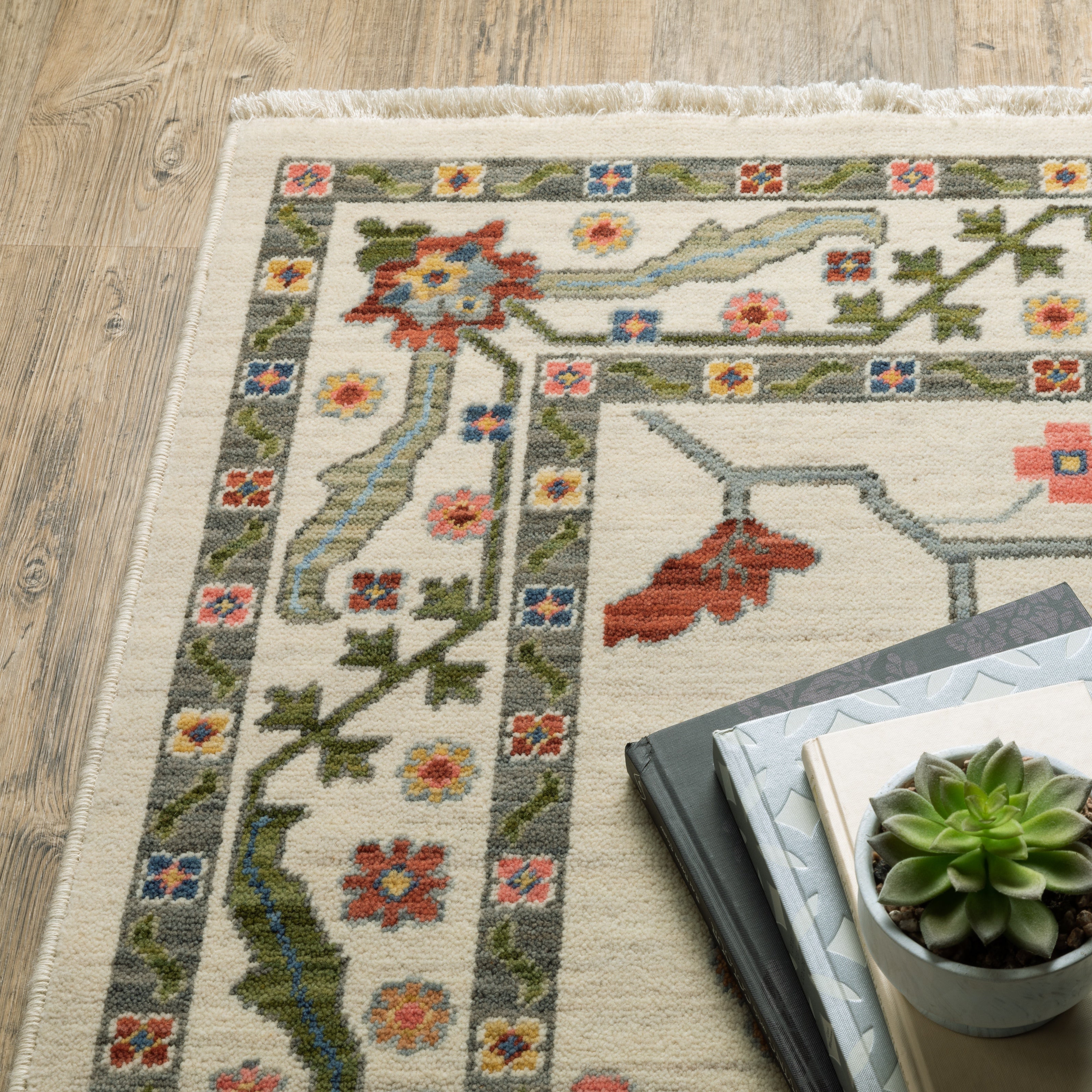 Lucca / 5506W – Oriental Weavers