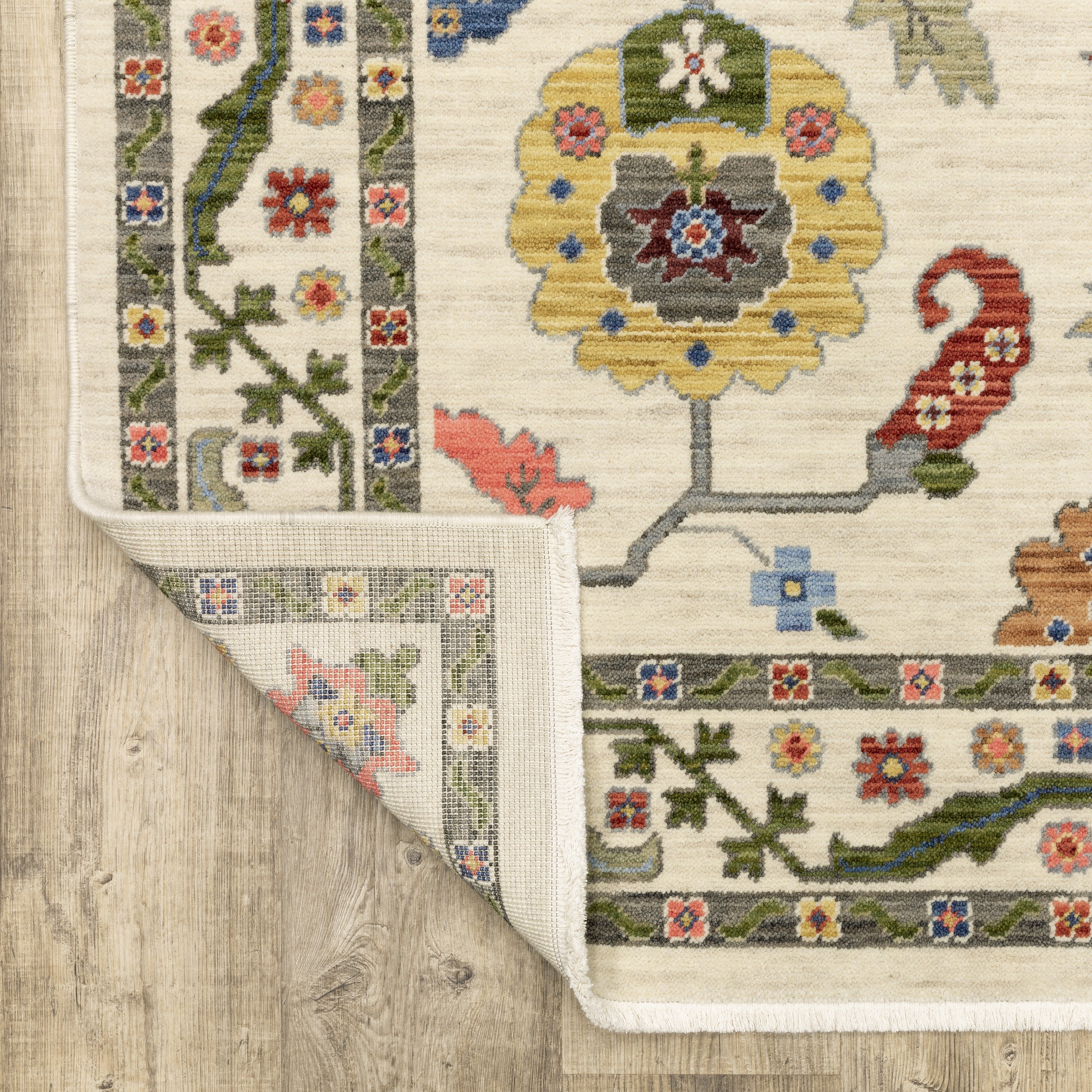 Lucca / 5506W – Oriental Weavers