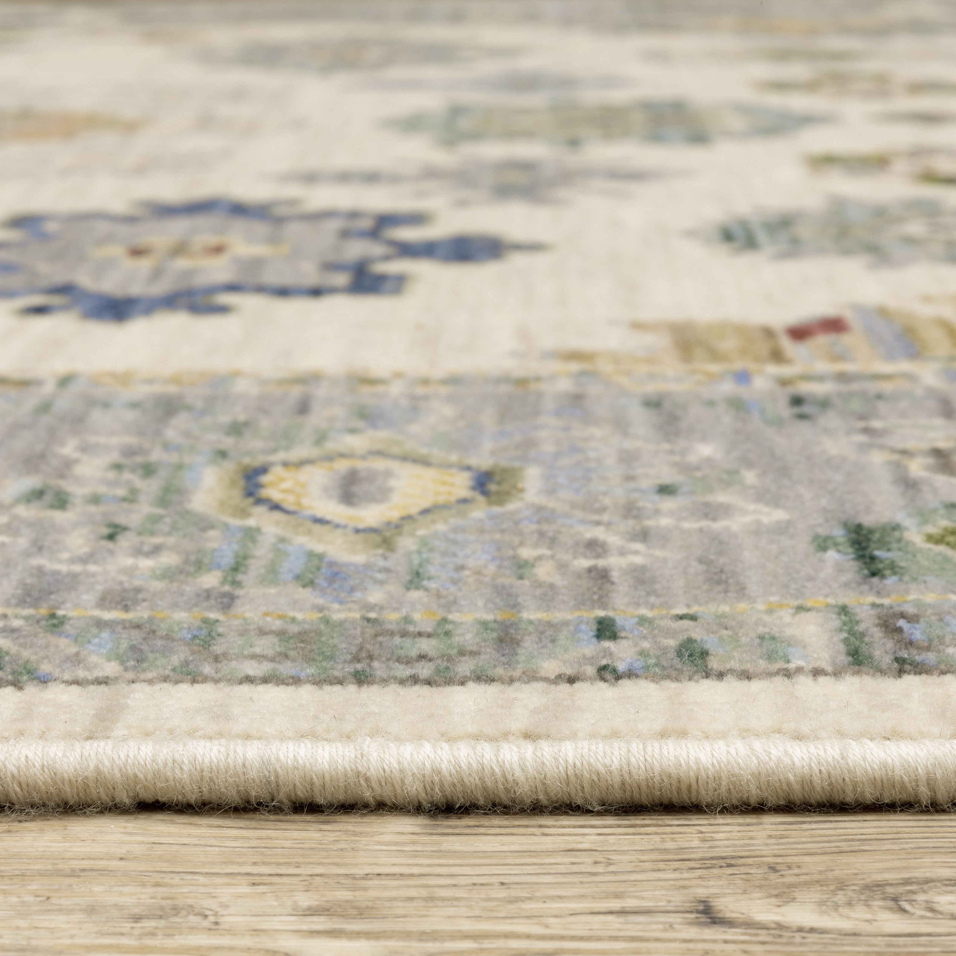 Lucca / 846H – Oriental Weavers
