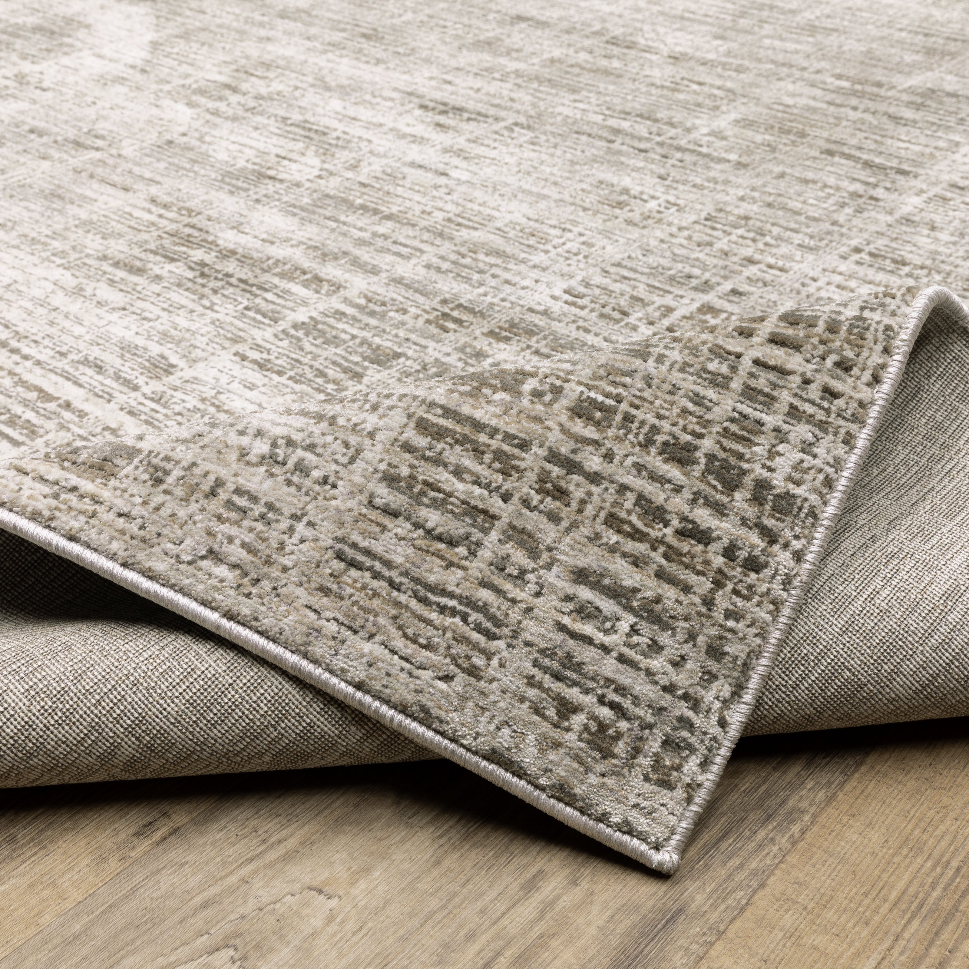 Nebulous / 71E – Oriental Weavers