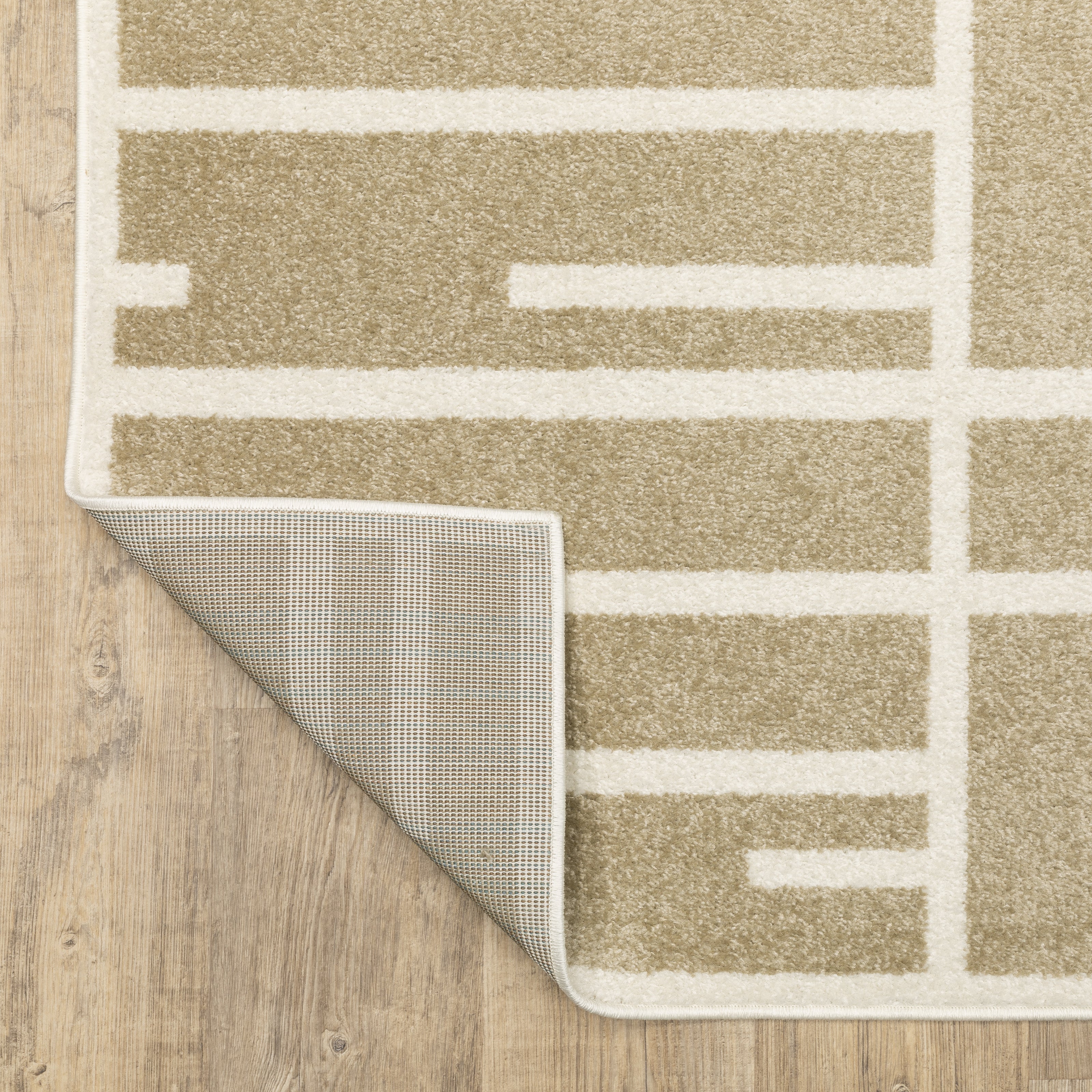 Quinn / QUI04 – Oriental Weavers