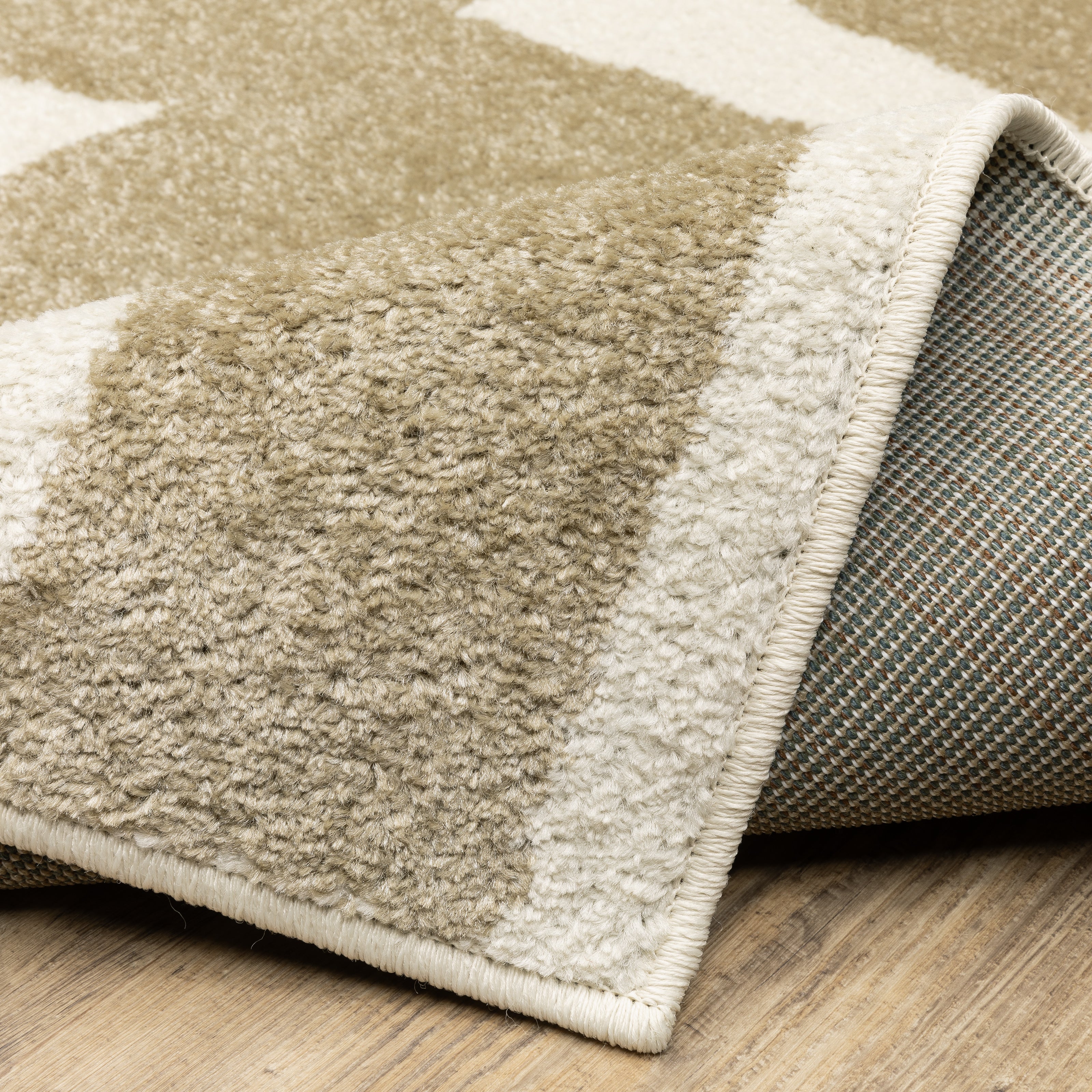 Quinn / QUI09 – Oriental Weavers